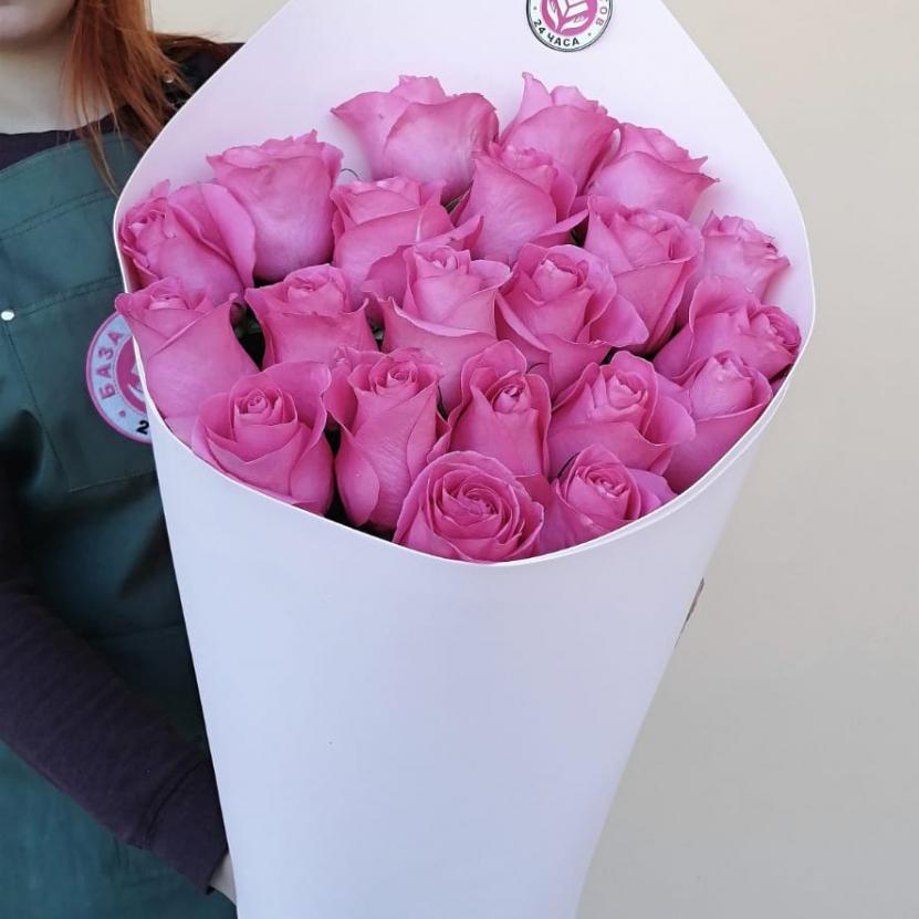 Букеты из розовых роз 70 см (Эквадор) [articul  195624ulan]