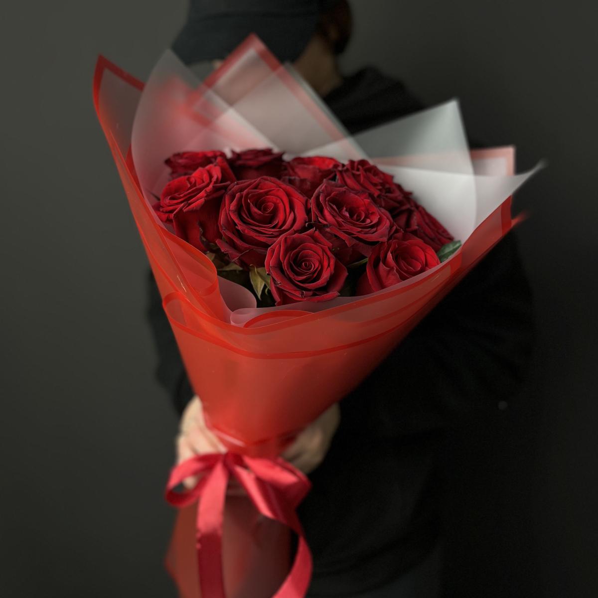 Букеты из красных роз 40 см (Эквадор) (код  196308)